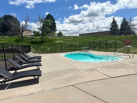 9440 Hoffman Way 2 Beds Apartment for Rent