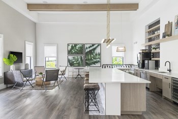 1351 South Federal HWY 1-3 Beds Apartment for Rent - Photo Gallery 5