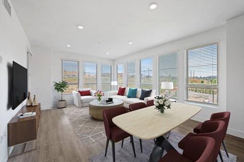 Open concept floor plans suitable for a dining area at Windsor Rancho PQ in San Diego, CA, 92129