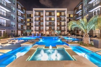 25 Best Luxury Apartments in Dallas, TX (with photos) | RENTCafé