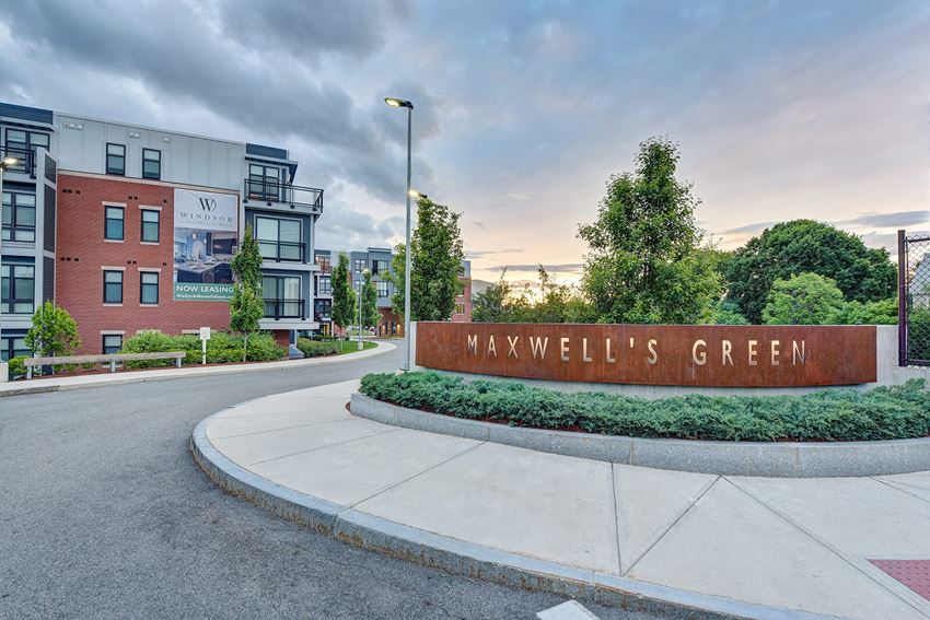 Luxury Apartment Homes Available at Windsor at Maxwells Green, 1 Maxwells Green, Somerville - Photo Gallery 1
