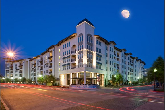 The Monterey By Windsor Apartments 3930 Mckinney Avenue Dallas