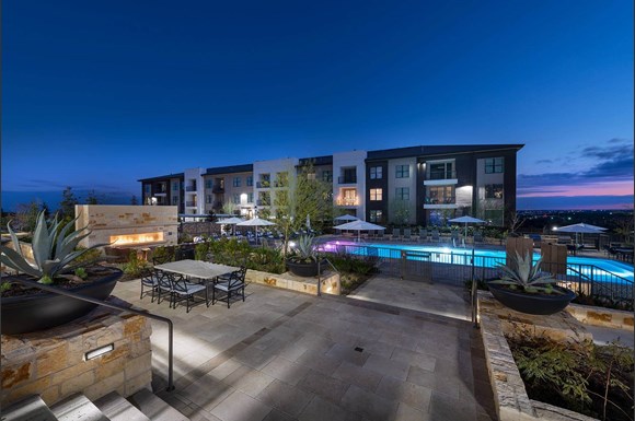 Windsor Oak Hill Apartments 6701 Rialto Blvd Austin Tx Rentcafe
