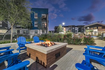 Comfortable Apartments with Thoughtful Amenities Comfortable Apartments with Thoughtful Amenities at Windsor Republic Place, Austin, TX - Photo Gallery 2