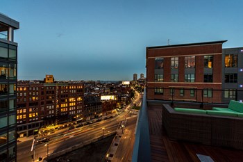 Rooftop Lounge Rooftop Lounge at The Victor by Windsor, Boston, Massachusetts - Photo Gallery 3