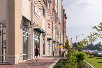 Convenient On-site Retail Shops at The Ridgewood by Windsor, Fairfax, 22030