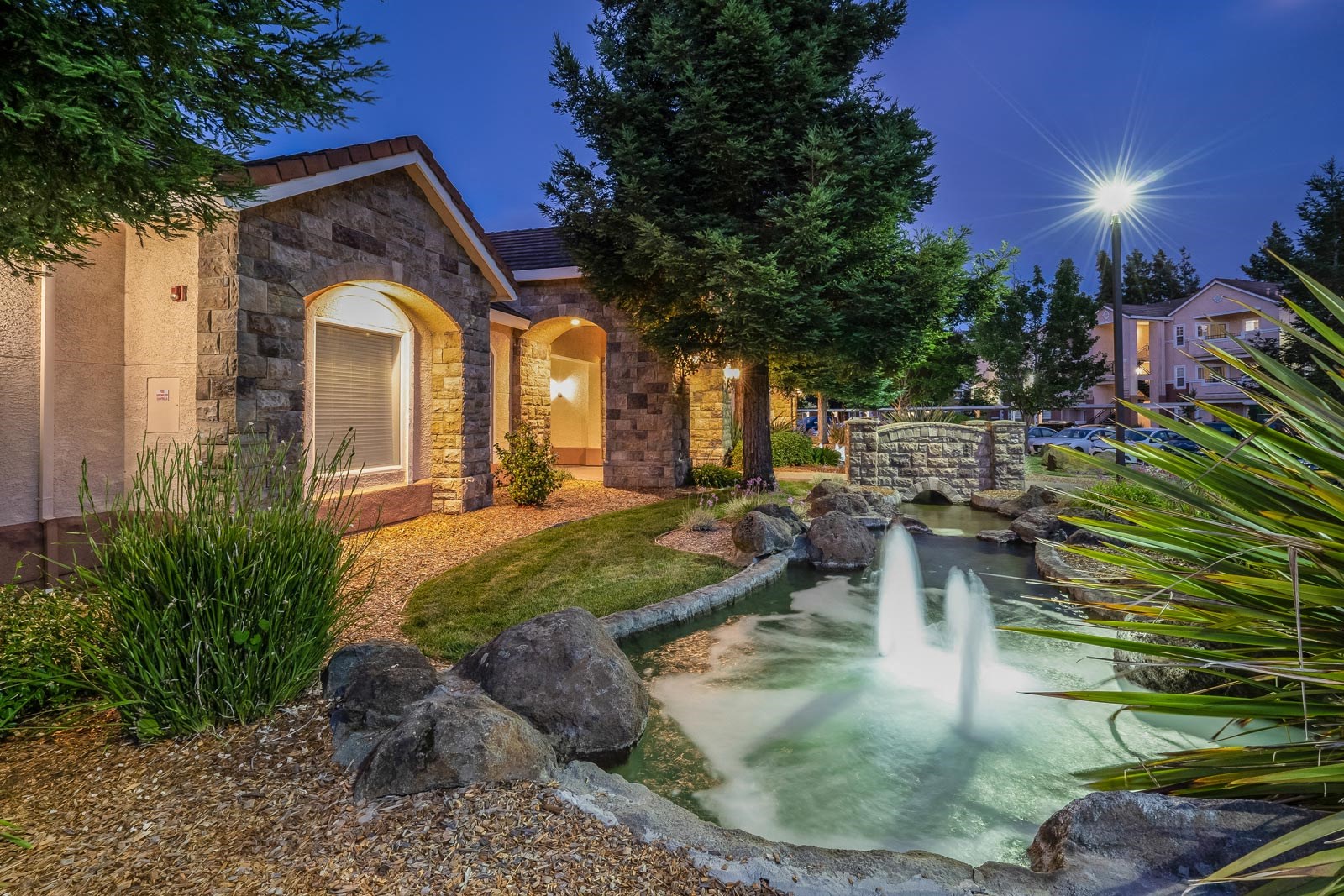 Windsor at Redwood Creek Apartments, 600 Rohnert Park Expressway West