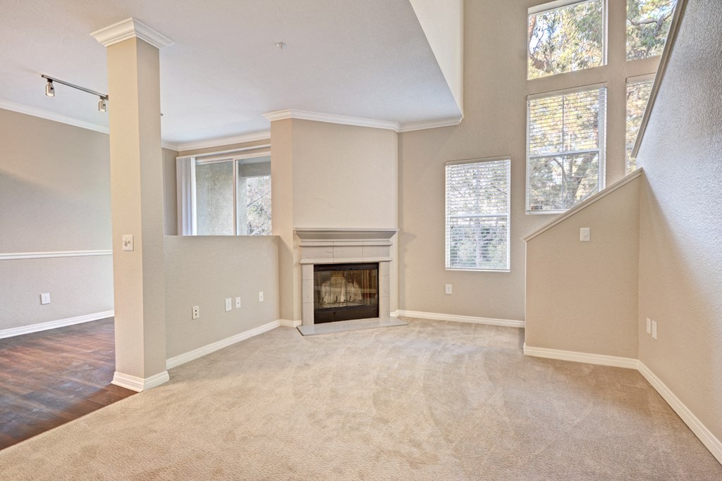 Bright Spacious Loft Apartments at Windsor Aviara, Carlsbad, CA