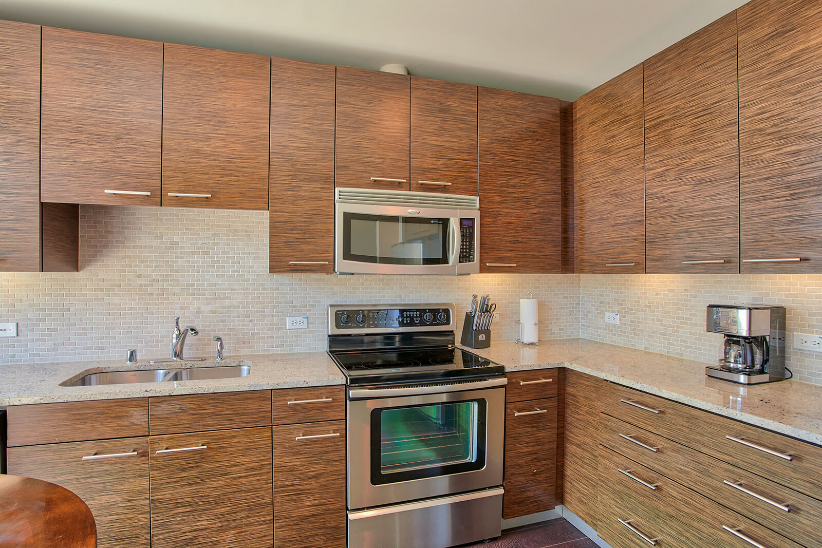 Glass House by Windsor Uptown Dallas Apartments for Rent Photos