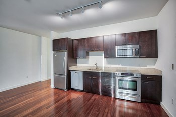 Upscale Stainless Steel Appliances at Windsor at Maxwells Green, Somerville, MA - Photo Gallery 9