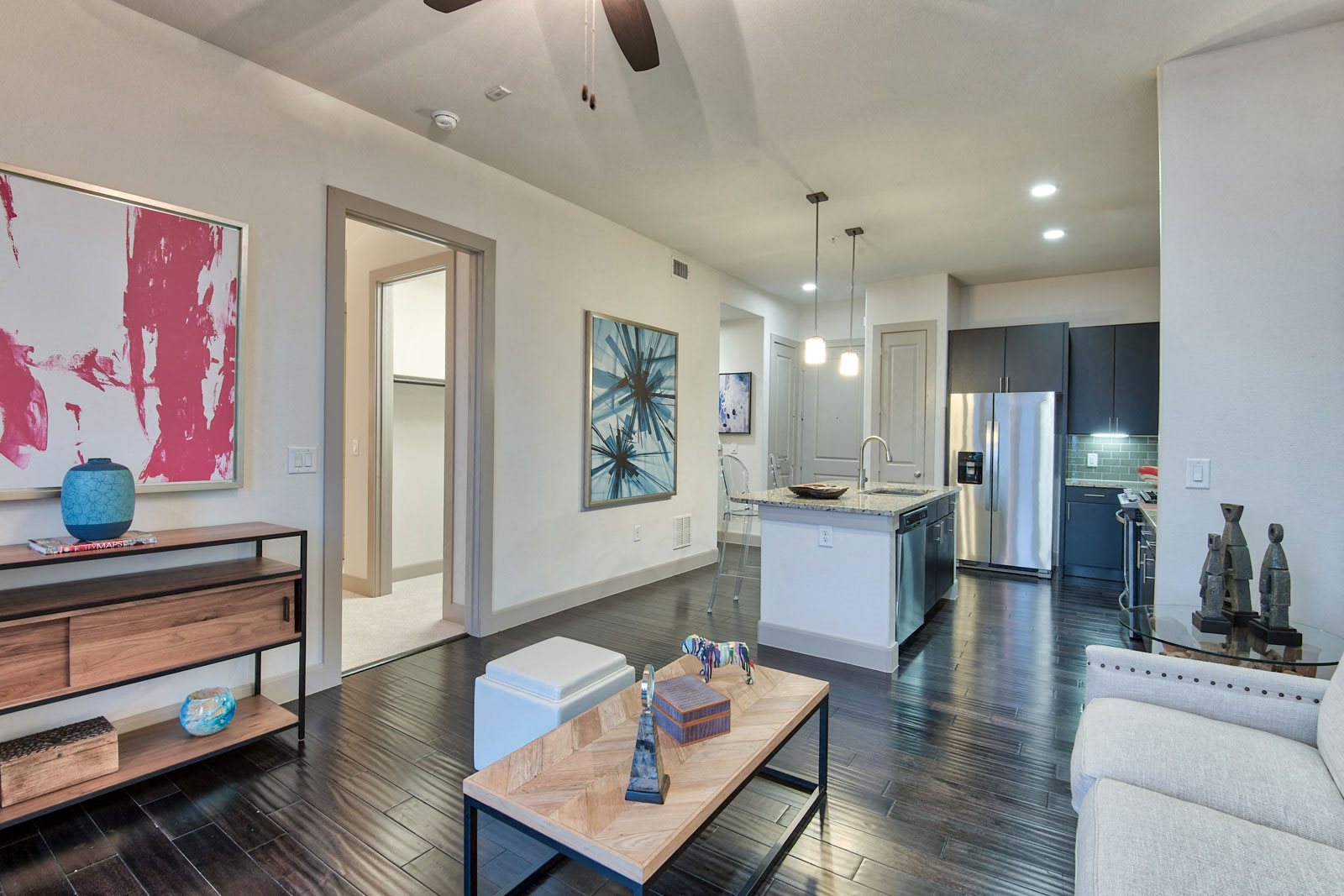 Midtown Houston by Windsor Downtown Houston Apartments