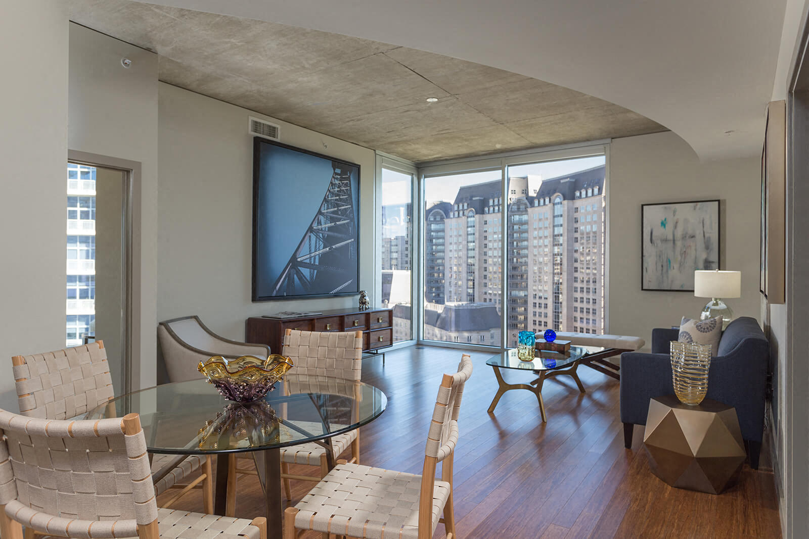 Glass House By Windsor Apartments, 2728 McKinnon Street, Dallas, TX