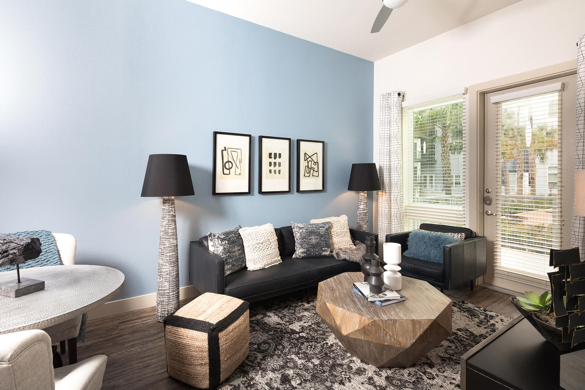 Windsor Metro West is a similar property to Bentley Place Apartments located in Plano