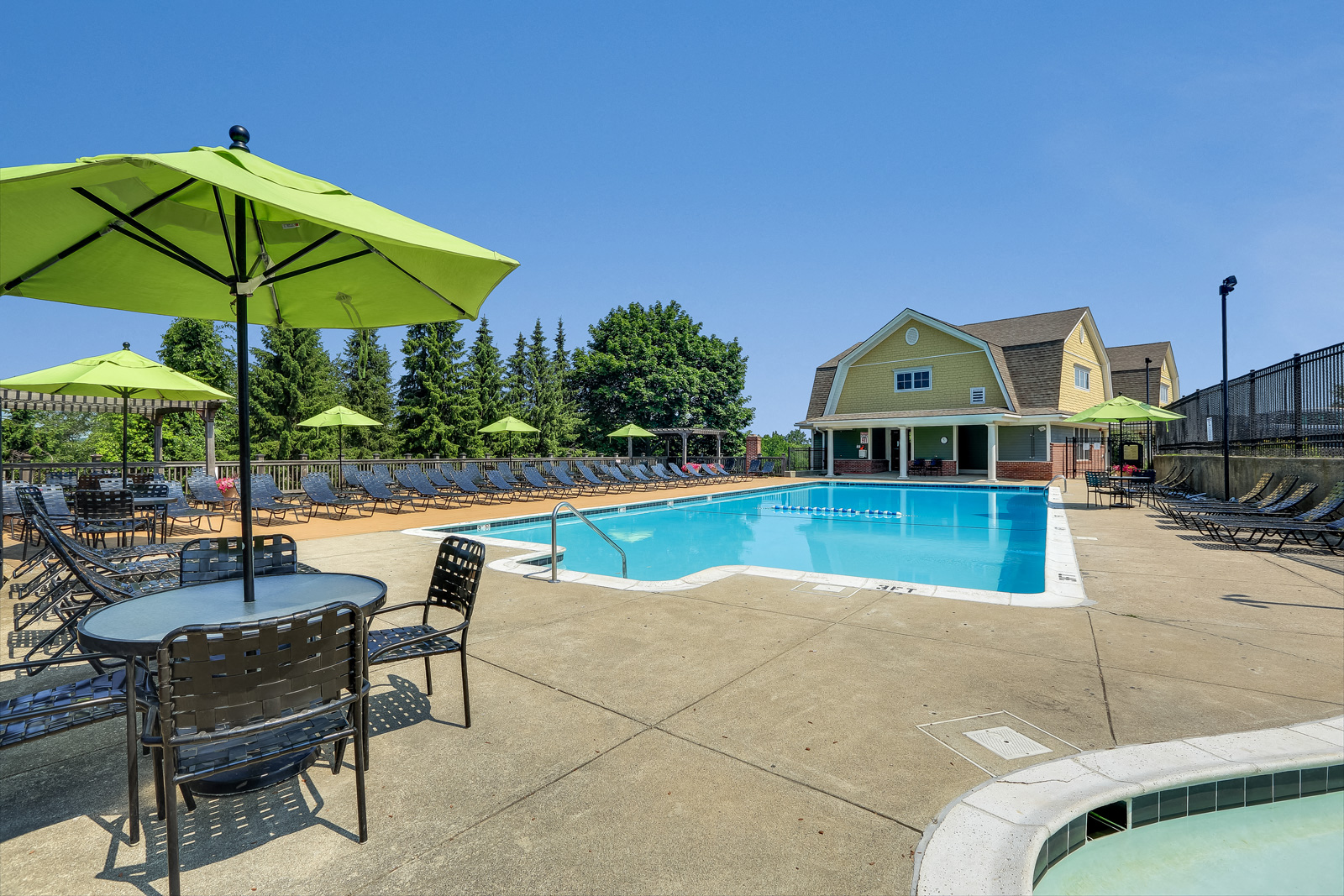 Windsor Village at Waltham | Apartments for Rent in Waltham, MA