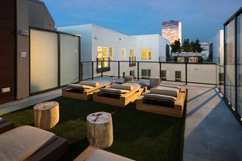 Three Rooftop Sky Decks with City Views at 1000 Grand by Windsor, 1000 S Grand Ave, Los Angeles