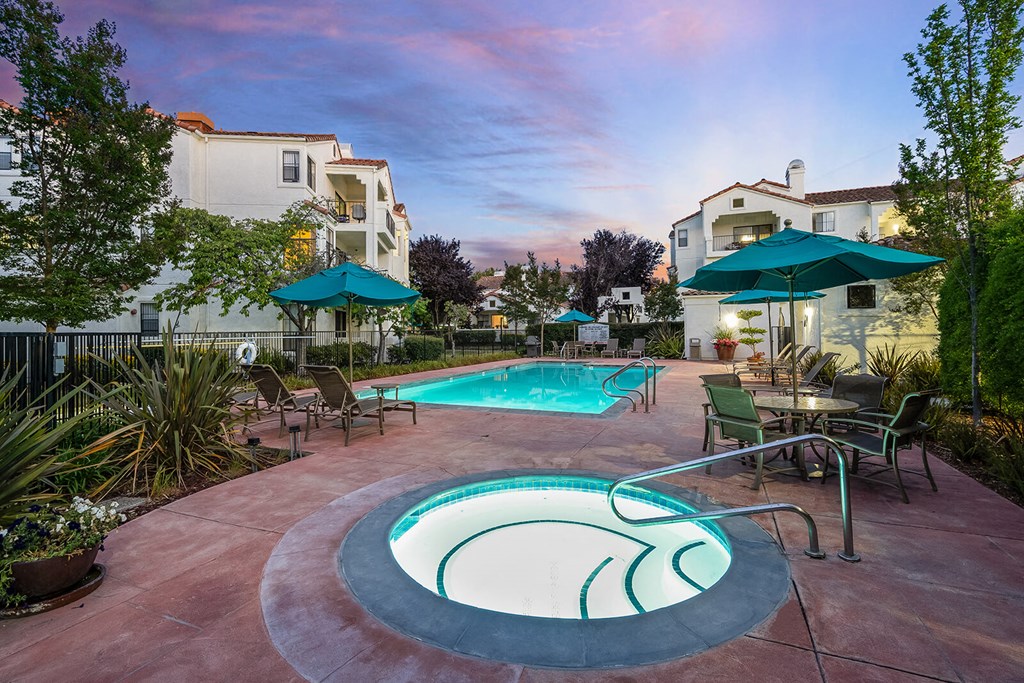 Resort Style Pool Resort-Style Pool at Mission Pointe by Windsor, Sunnyvale, CA