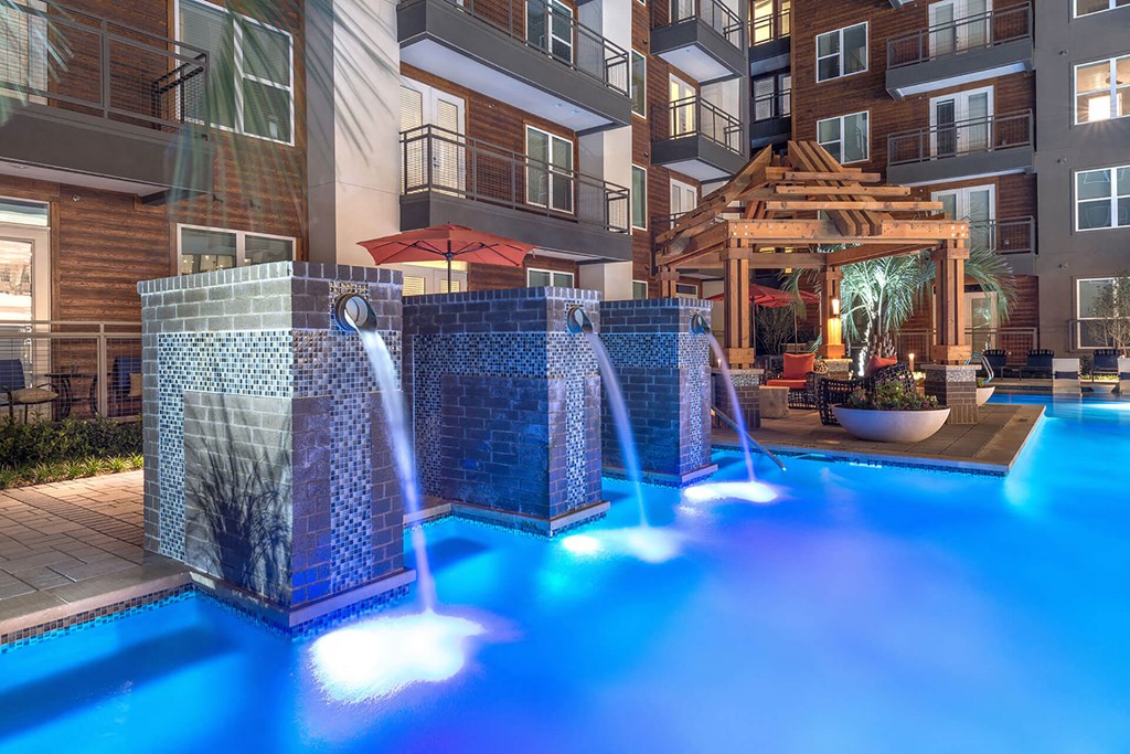 Windsor By The Galleria