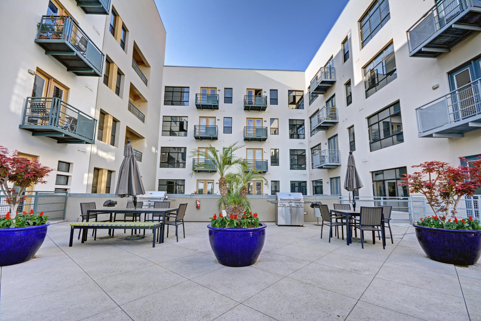Terraces at Paseo Colorado Apartments for Rent in Pasadena Photos