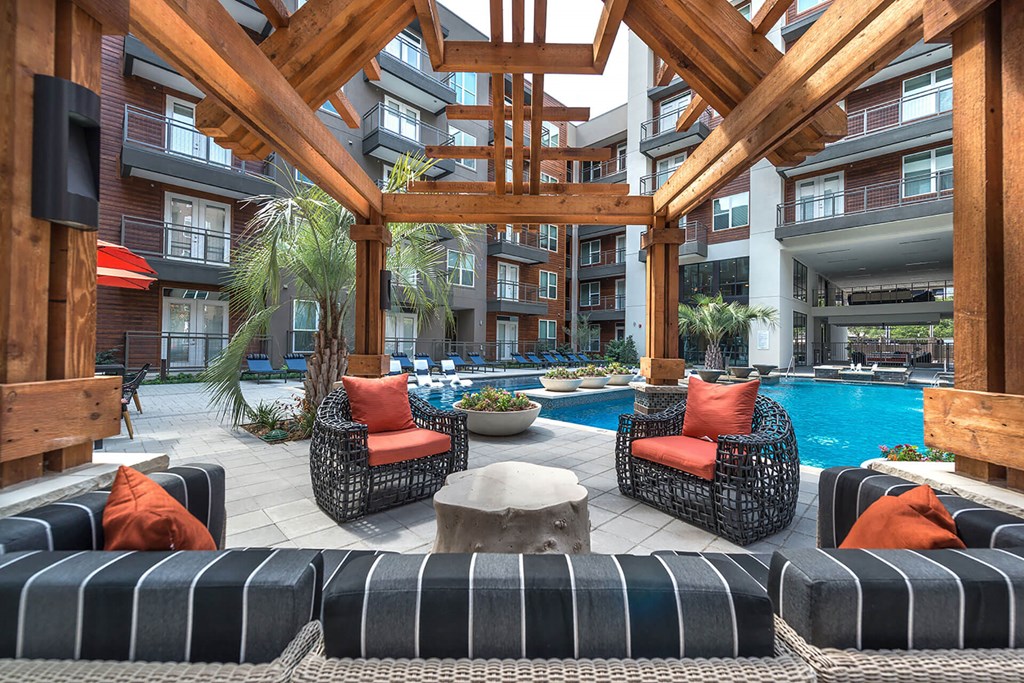 Windsor By The Galleria