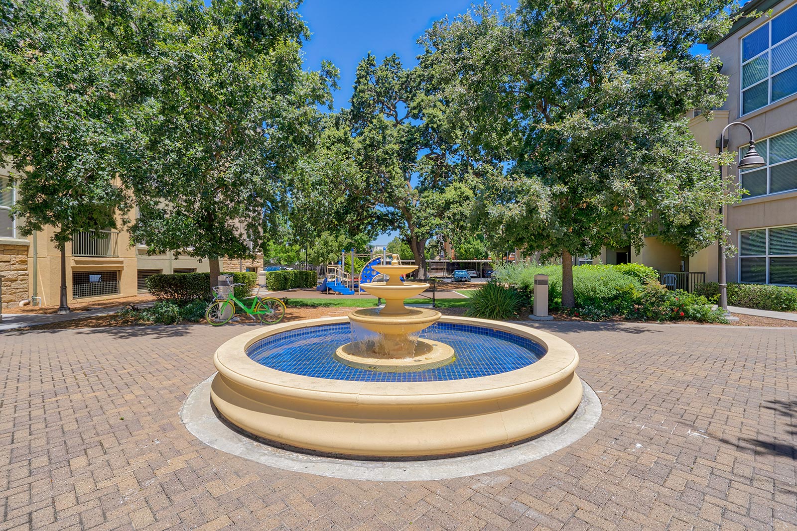 Courtyard Encloses at Villa Montanaro,203 Coggins Drive Pleasant Hill, 94523