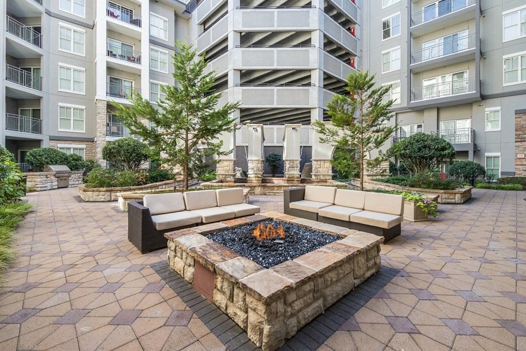 Relaxing Outdoor Lounge Area with Fire Pit Relaxing Outdoor Lounge Area with Fire Pit at Windsor Brookhaven, Atlanta, GA