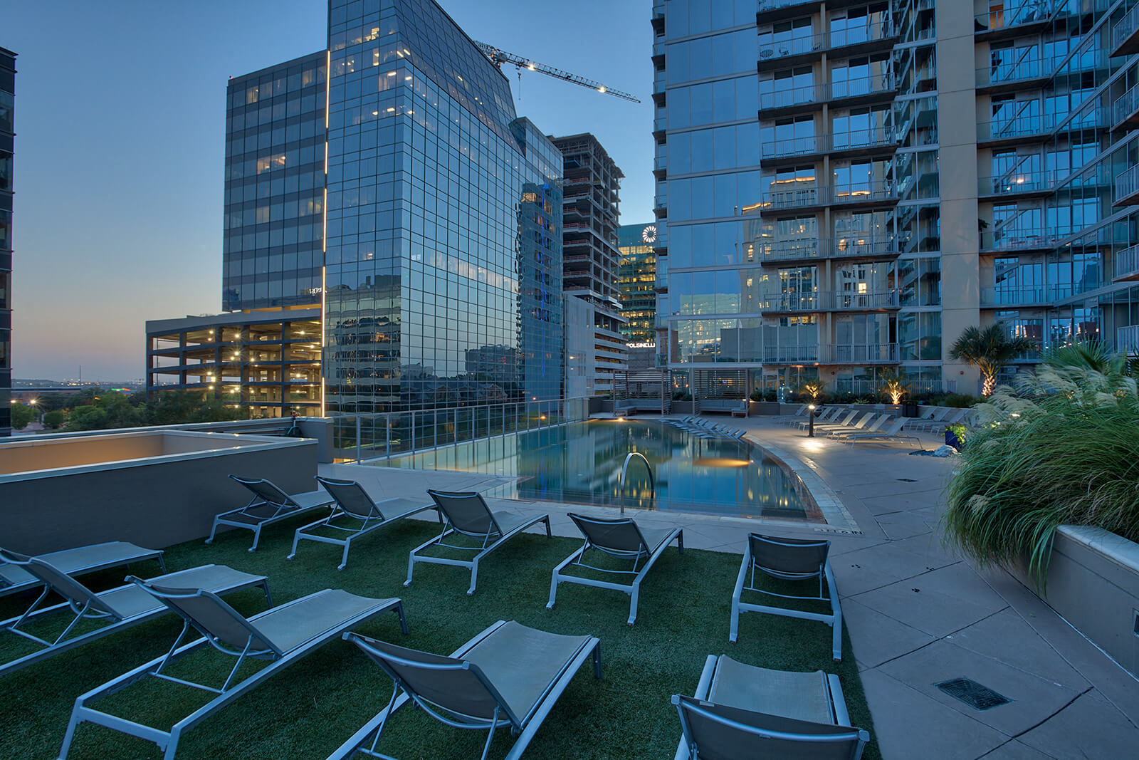 Glass House by Windsor Uptown Dallas Apartments for Rent Photos