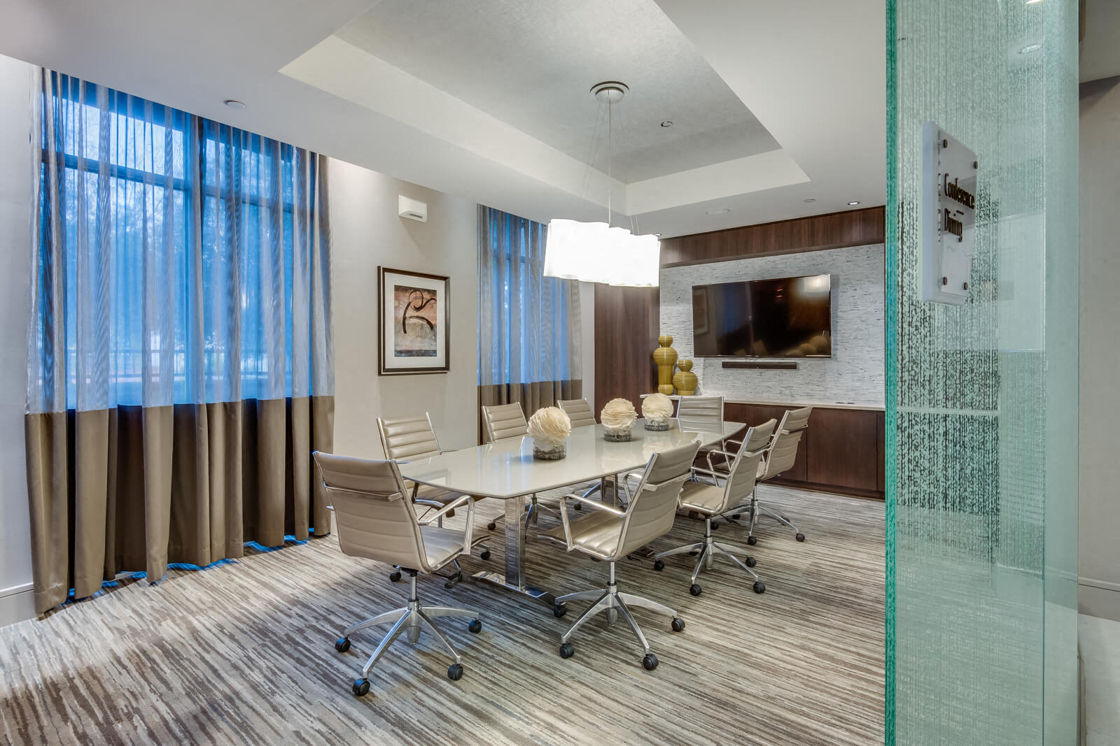 Windsor at West University West University, TX Apartments Photos