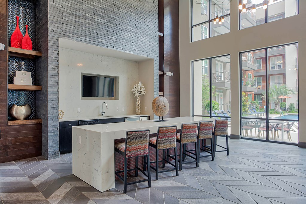 Windsor By The Galleria