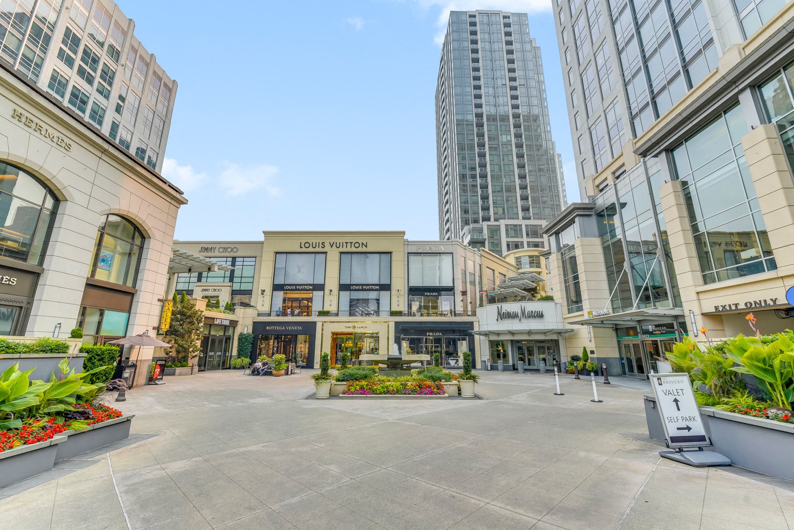 The Bravern Apartments, 688 110th Ave NE, Bellevue, WA RentCafe