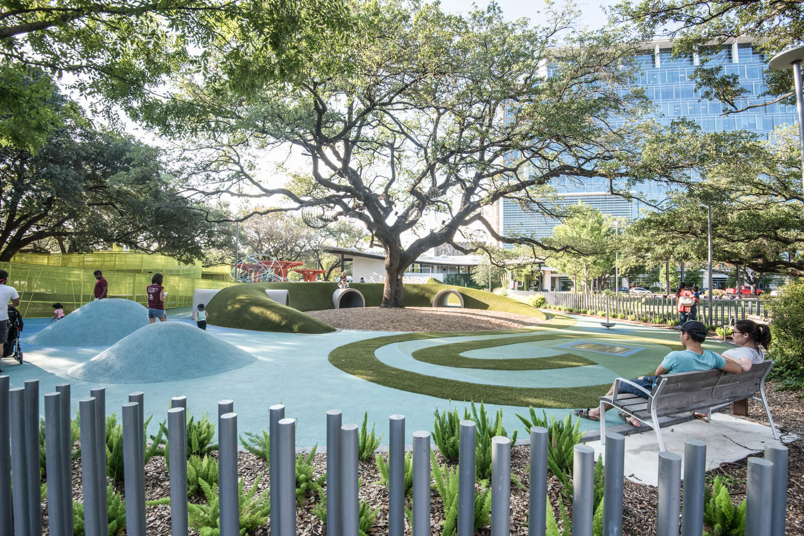 Windsor At West University