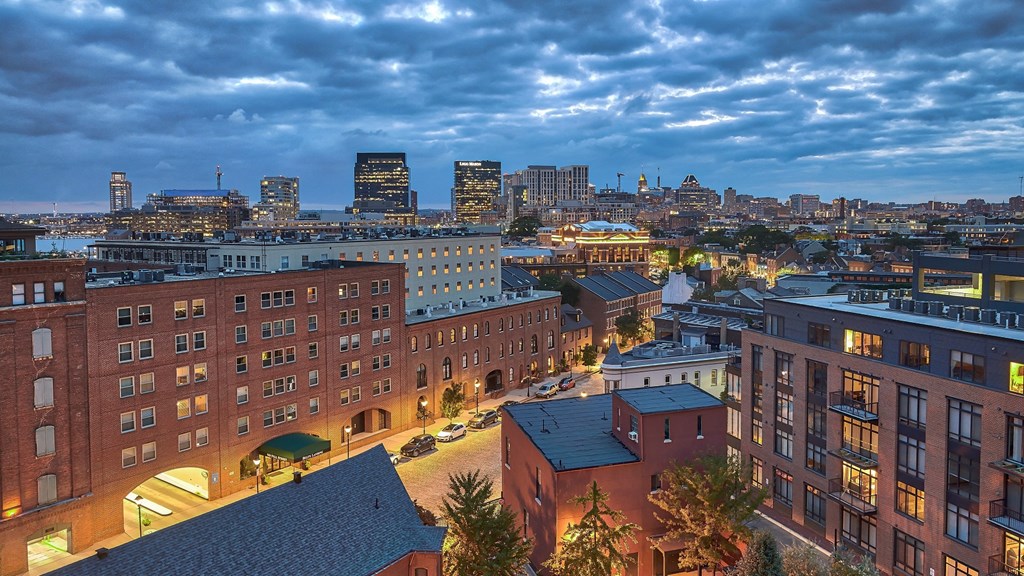 Views of Baltimore's Skyline at Crescent at Fells Point by Windsor, 951 Fell Street, Baltimore