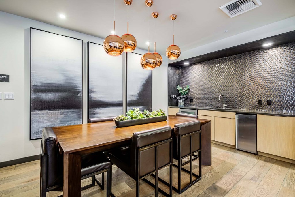 Resident Clubroom at Windsor Queen Anne, Seattle WA