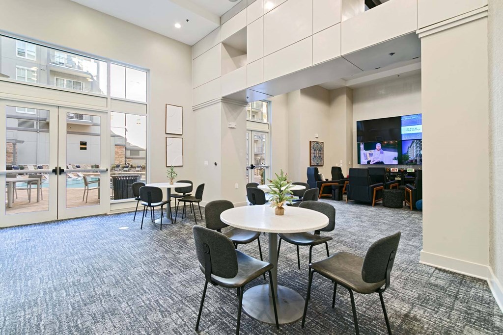 Community Lounge at Windsor Brookhaven, Atlanta, Georgia