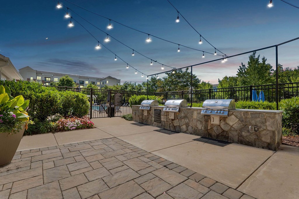Grilling Area and Sundeck at Windsor Leesburg,  1500 Balch Drive Southeast, Leesburg VA