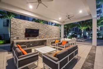 Outdoor Terrace at Allure by Windsor