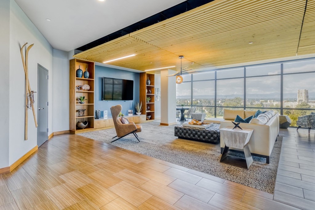 1000 Speer By Windsor