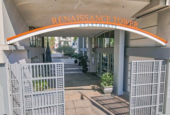 Enjoy the Los Angeles lifestyle at a great price Entrance gate and view of Grand Hope Park from Renaissance Tower, California, 90015 - Photo Gallery 2