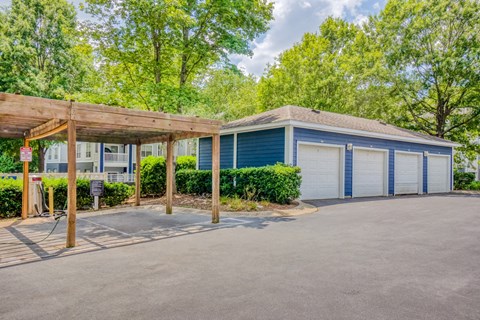 Parking at 6225 Hackberry Creek Trail, Charlotte, NC 28269