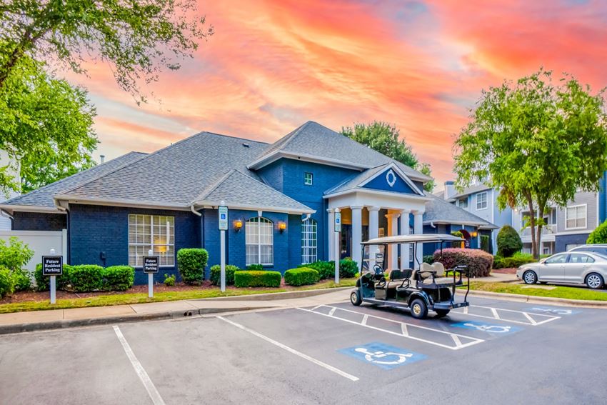 Windsor Addison Park Apartments, 6225 Hackberry Creek Trail, Charlotte