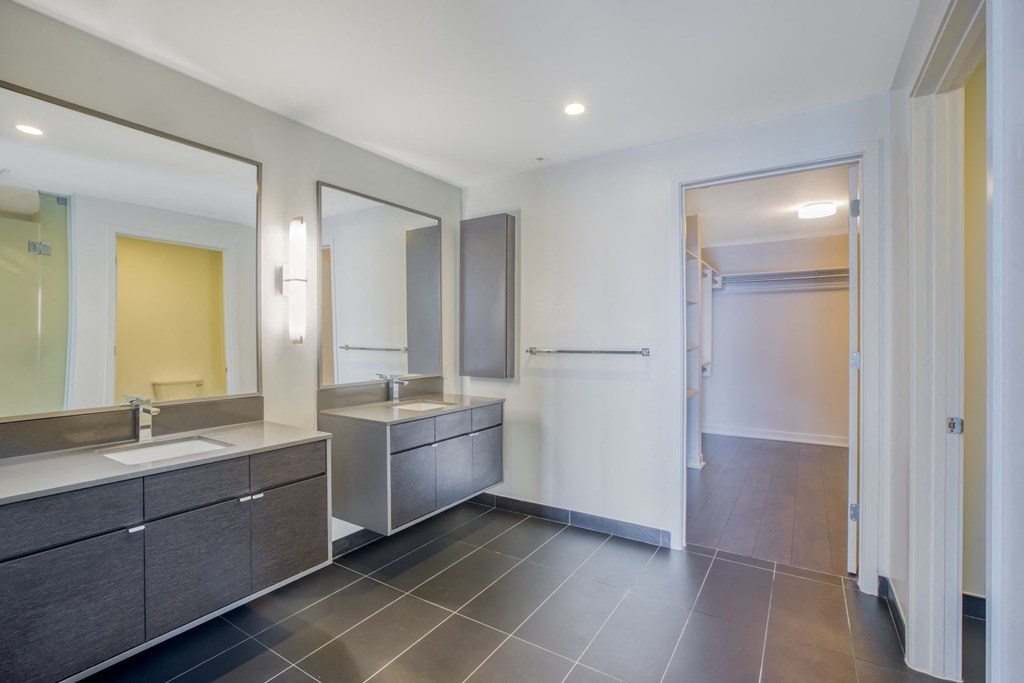 Modern bathrooms with floating shelves