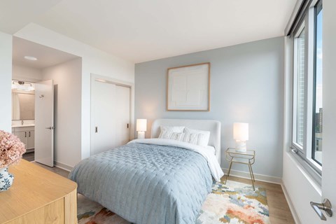 Bedroom at Windsor Courthouse, Washington, DC