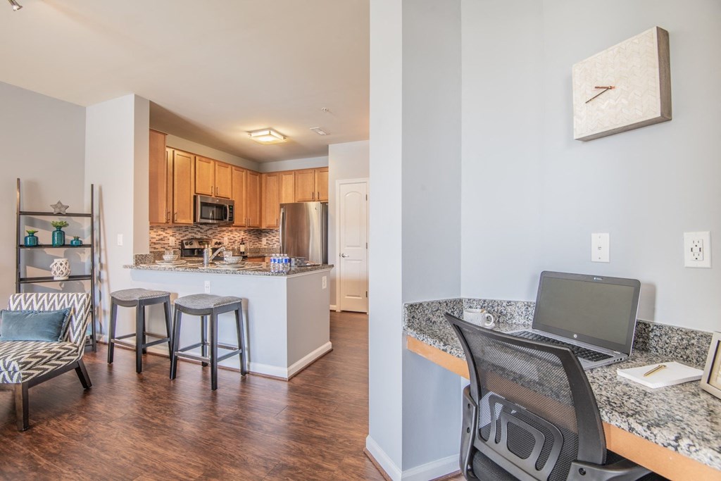 Built In Desk at Windsor Leesburg, VA 20175