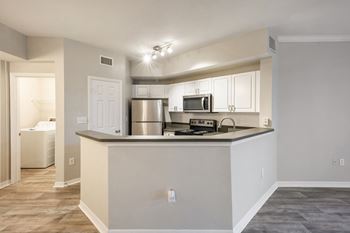 Dining and Kitchen at Windsor Coral Springs, Coral Springs