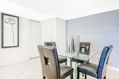Spacious dining areas at Windsor Coconut Creek, Coconut Creek, 33073.