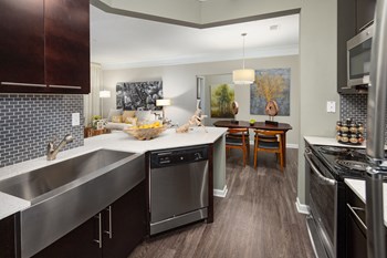 Chef inspired kitchen Chef inspired kitchen at Windsor Johns Creek, GA, 30022 - Photo Gallery 5