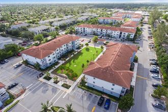 Aerial view of Windsor Biscayne Shores' Apartment Buildings and Courtyard in North Miami