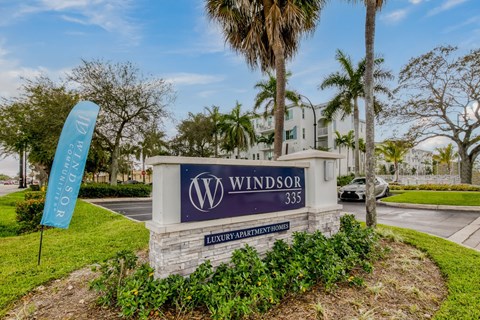 Entrance Sign at Windsor 335, FL, 33317