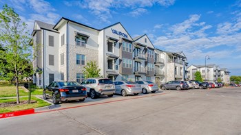 Parking at Yaupon by Windsor, Texas, 78736 - Photo Gallery 33