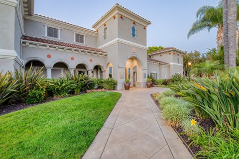 Beautiful Landscaping and Park-like Setting at Windsor Aviara, Carlsbad, CA