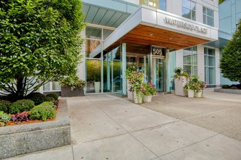 Enjoy a Prime Location Enjoy a Prime Location at Waterside Place by Windsor, Boston, MA - Photo Gallery 2
